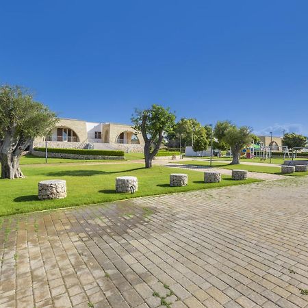 Gli Archi Family Residence Torre Pali Esterno foto